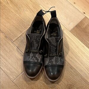 Freebird by Steven Mabel slip on Oxford women’s 9